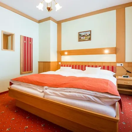 Penzion Fruehstueckspension Roetelstein 3*