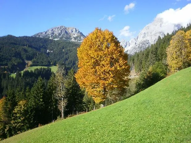 Fruehstueckspension Roetelstein Vendégház 3*